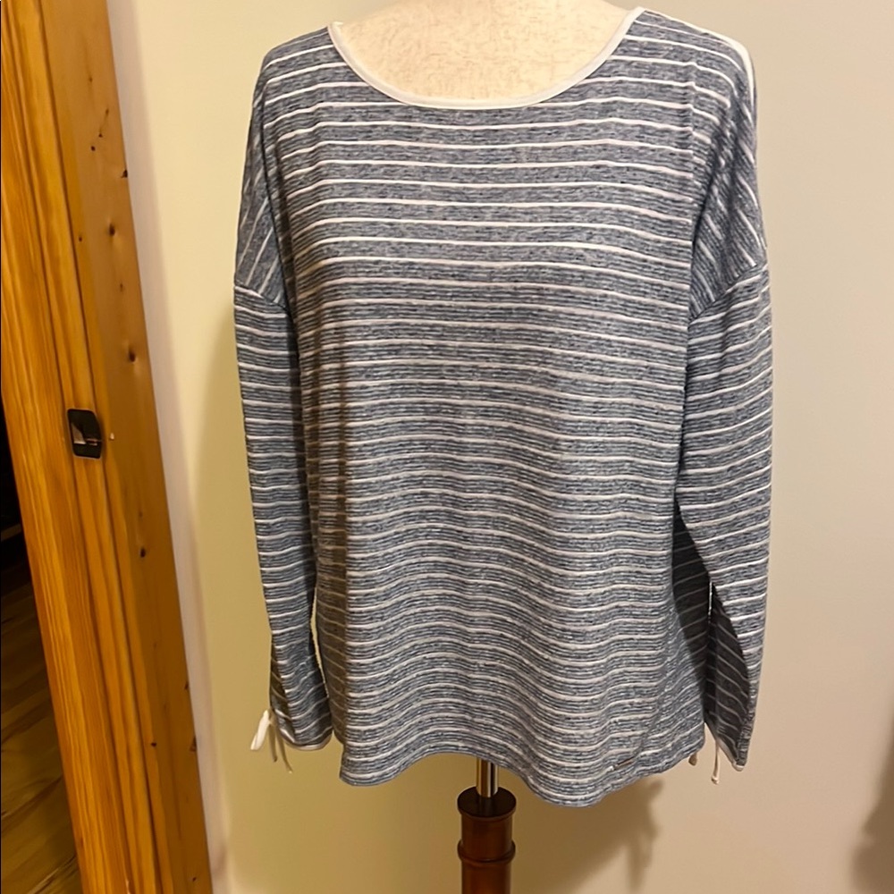 Cobalt Blue-Grey Women's Crew Neck Top with Subtle Bow Accents